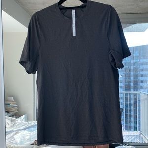 Lululemon dark grey men’s top